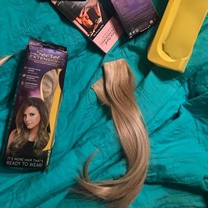 2 brand new secret extensions, light golden blonde